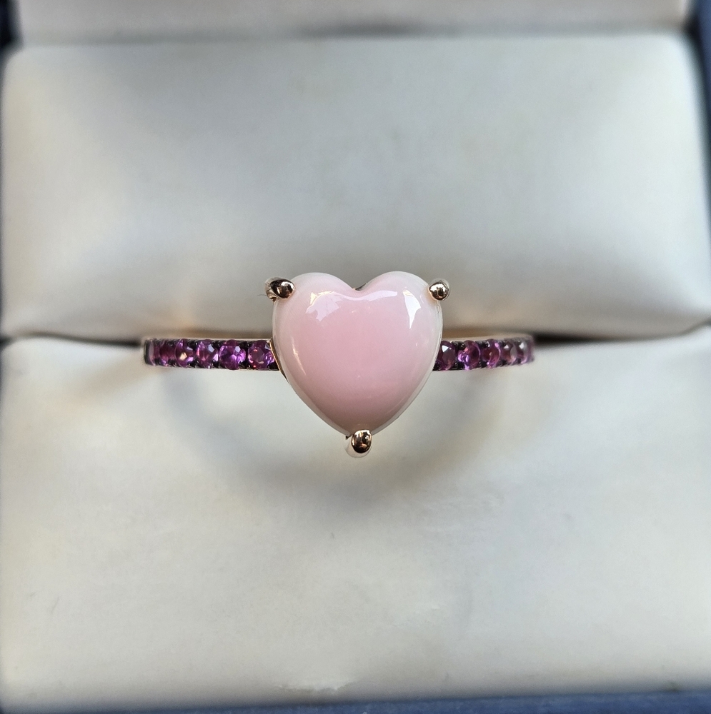 Effy Pink Opal Heart Ring 14kt